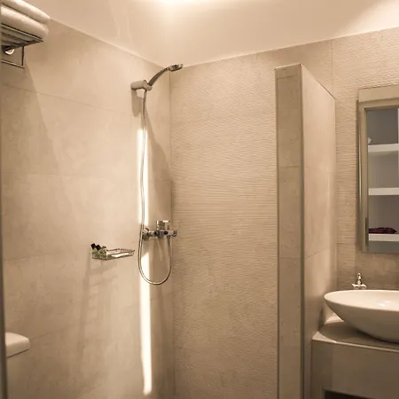 Dimele & Mykonos Town