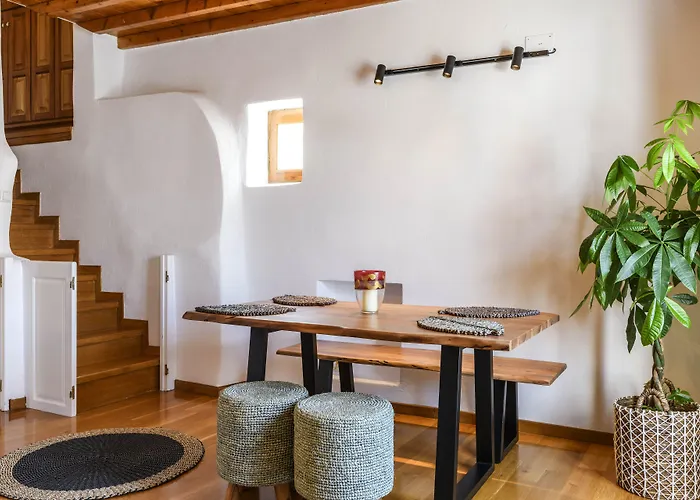 Szálloda Dimele & 2*