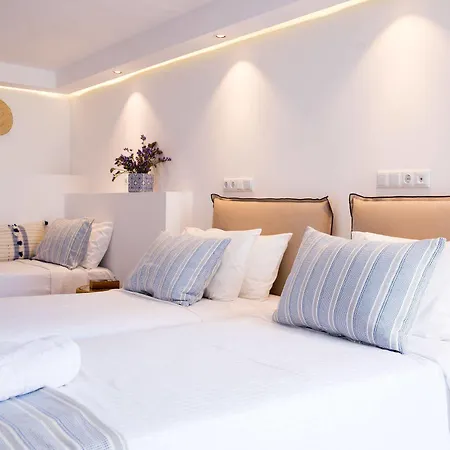 Dimele & Hotel 2*